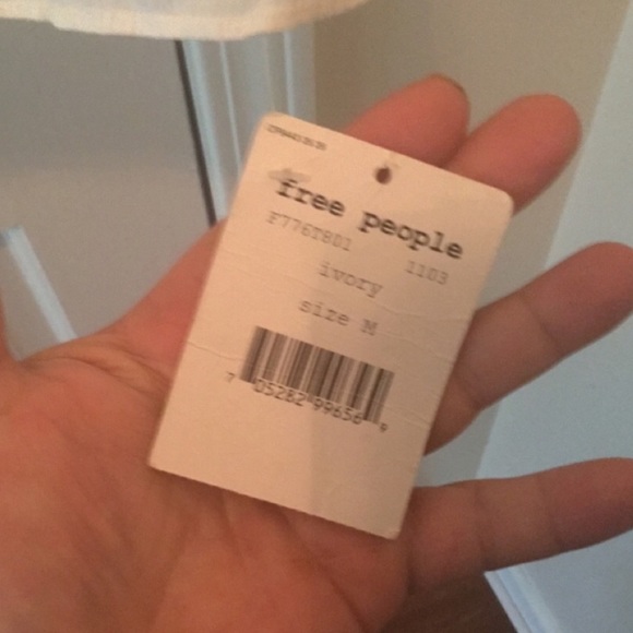 🆕LISTING FREE PEOPLE Top EC NW - Picture 10 of 11